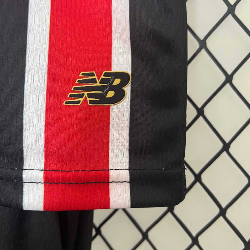Kit Infantil São Paulo Away 2024/25 - New Balace Torcedor - Vermelha/Preta