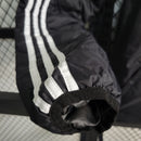bayern de munique-bayern-vermelha-vermelho-preta-preto-branca-branco-adidas-bobojaco-frio-munchen
