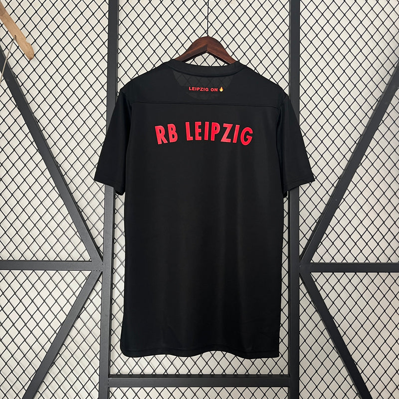 Camisa Red Bull Leipzig Edição Especial 2024/25 - Nike Torcedor Masculina - Preta/Vermelha