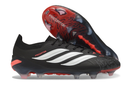 CHUTEIRA ADIDAS PREDATOR 26 CAMPO
