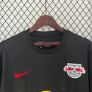 Camisa Red Bull Leipzig Edição Especial 2024/25 - Nike Torcedor Masculina - Preta/Vermelha