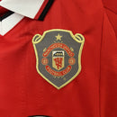 Conjunto Kit Infantil Manchester United Home 1999/00 - Umbro Retrô - Vermelha/Branca