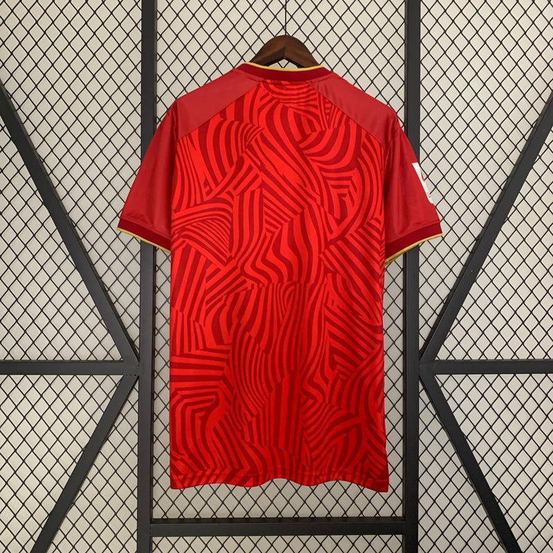 Camisa Sevilla Away 2023/24 - Castore Torcedor Masculina - Vermelha