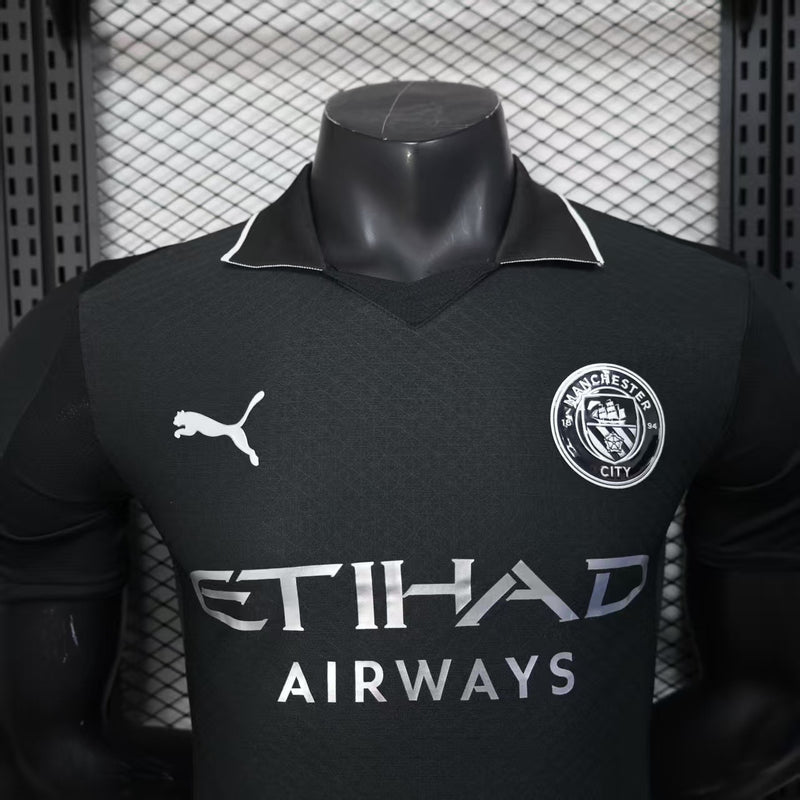 Camisa Manchester City Black 2025/26 - Puma Jogador Masculina - Preta/Branca