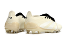 CHUTEIRA ADIDAS PREDATOR 30 CAMPO
