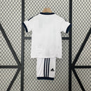 Conjunto Kit Infantil Real Madrid Home 2012/13 - Adidas Retrô - Branca/Preta