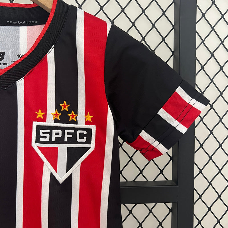 Kit Infantil São Paulo Away 2024/25 - New Balace Torcedor - Vermelha/Preta
