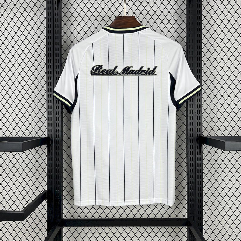 Camisa Real Madrid Edição Especial 2025/26 - Adidas Torcedor Masculina - Branca/Preta