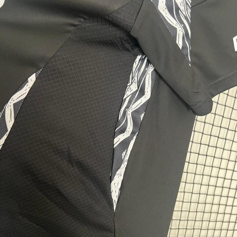 camisa-arsenal-away-reserva-2-2024-25-adidas-torcedor-masculina-verde-vermelha-vermelho-branco-branca-preto-preta-emirates-fly-better