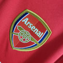 camisa-arsenal-home-1-titular-2022-23-adidas-torcedor-masculina-masculino-vermelha-vermelho-branco-branca-emirates-fly-better-odegaard-gabriel-jesus-martinelli-magalhães
