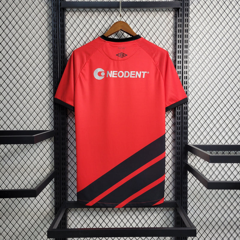 camisa-athletico-paranaense-home-titular-1-2023-24-umbro-torcedor-masculina-preto-preta-vermelha-vermelho