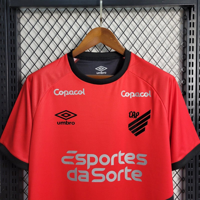 camisa-athletico-paranaense-home-titular-1-2023-24-umbro-torcedor-masculina-preto-preta-vermelha-vermelho