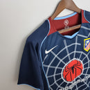 camisa-atletico-de-madrid-away-reserva-2-2004-05-nike-retro-masculina-masculino-branca-branco-bordo-vermelha-vermelho-azul-spider-man-fernando-torres
