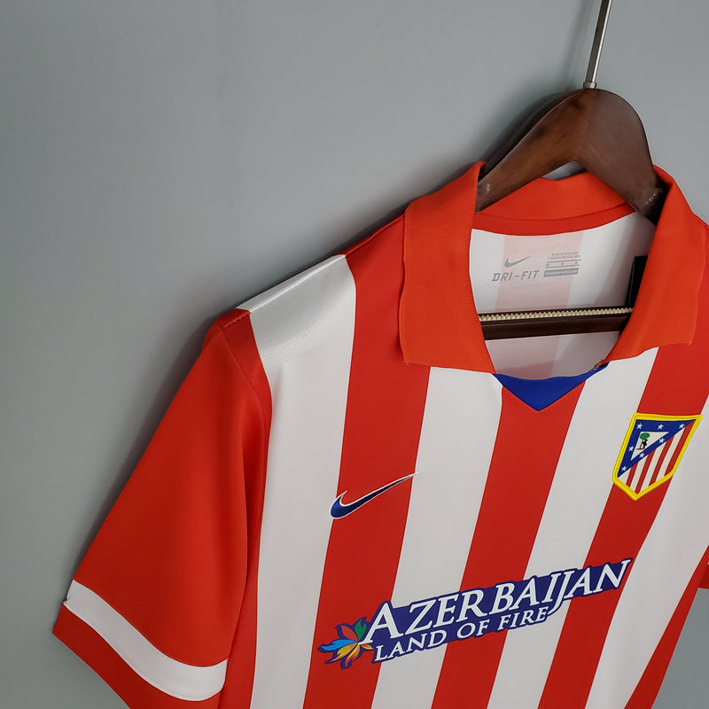 camisa-atletico-de-madrid-home-titular-1-2013-14-nike-retro-masculina-masculino-branca-branco-vermelha-vermelho-azul-azerbaijan
