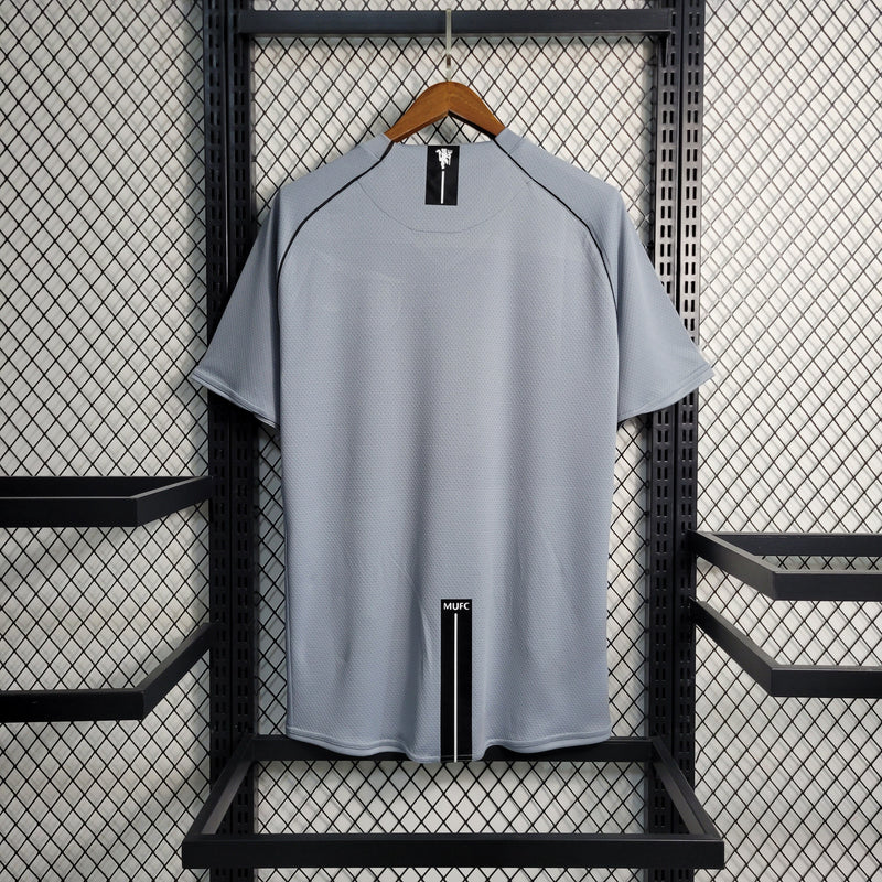 camisa-manchester-united-diabos-vermelhos-goleiro-2007-08-nike-retro-masculina-masculino-aig-cinza-preta-preto-van-der-sar-ben-foster-tomasz-kuszczak-tom-heaton