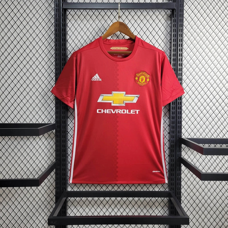 camisa-manchester-united-diabos-vermelhos-home-titular-1-2016-17-adidas-retro-chevroletmartial-masculina-masculino-branca-branco-vermelho-vermelha-lukaku-fellaini-rashford-martial-alexis-sanchez-valencia-juan-mata-pogba-lingard-young