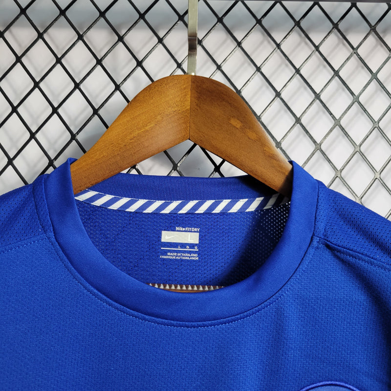 camisa-manchester-united-diabos-vermelhos-third-terceira-3-2008-09-nike-retro-masculina-masculino-aig-branca-branco-azul-nani-cristiano-ronaldo-cr7-rooney-scholes-giggs-anderson-valencia-evra