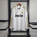 Camisa Manga Longa Pronta Entrega Real Madrid Home 2011/12 - Adidas Retrô Masculina - Branca/Dourada + Patchs Champions League