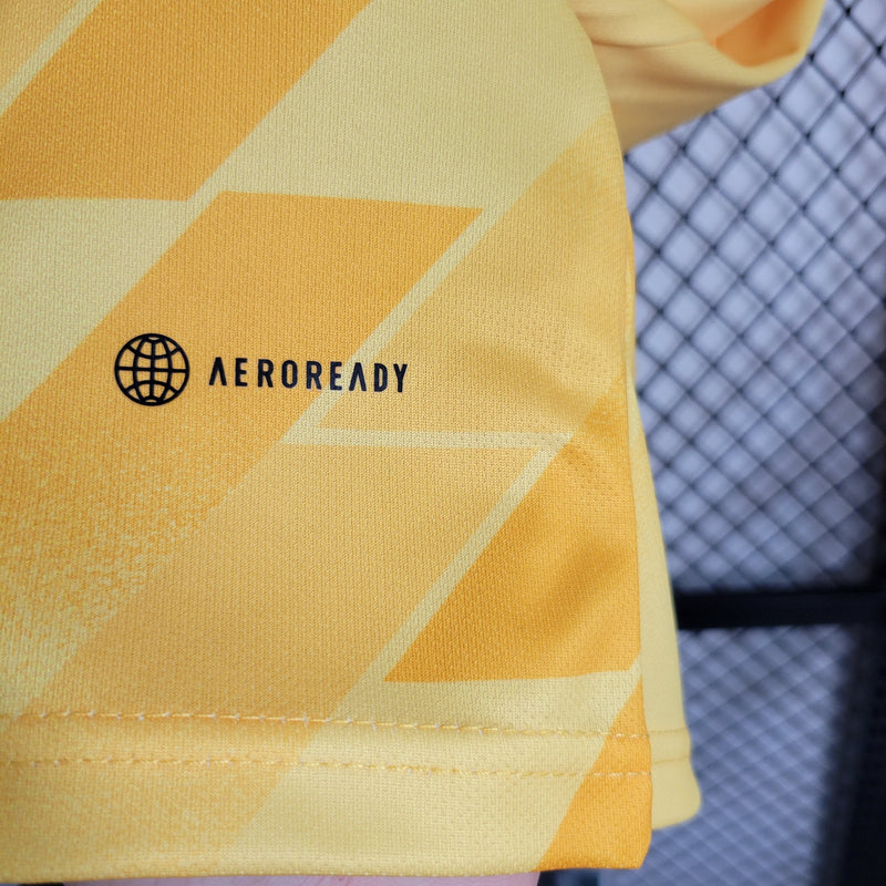 camisa-masculina-adidas-ajax-2023-24-torcedor-amarelo-amarela-preto-preta-ziggo-curaçao-giganet-gola-v
