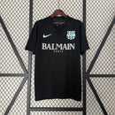 camisa-masculina-barcelona-barca-2023-24-nike-torcedor-preto-preta-prata-refletivel-balmain-paris-unicef-fcb-messi-neymar-suarez
