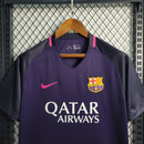 camisa-masculina-barcelona-barca-away-reserva-2-2016-17-nike-retro-roxa-roxo-rosa-unicef-fcb-messi-neymar-suarez-iniesta-pique-dani-alves-qatar-airways
