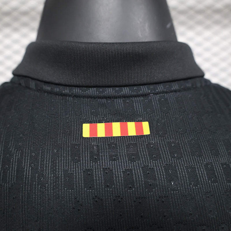 camisa-masculina-barcelona-barca-away-reserva-2-2024-25-nike-jogador-vermelho-vermelha-azul-preto-preta-spotify-unicef-fcb-messi-neymar-suarez