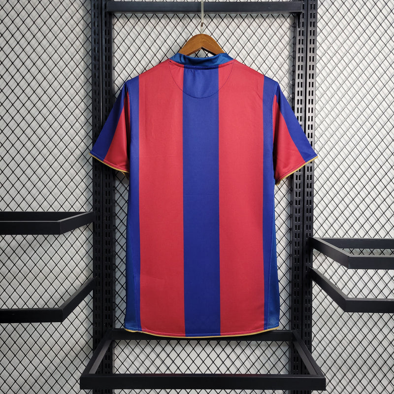 camisa-masculina-barcelona-barca-home-titular-1-2007-08-nike-retro-azul-vermelho-vermelha-amarela-amarelo-camp-nou-unicef-fcb-messi-ronaldinho-xavi-iniesta
