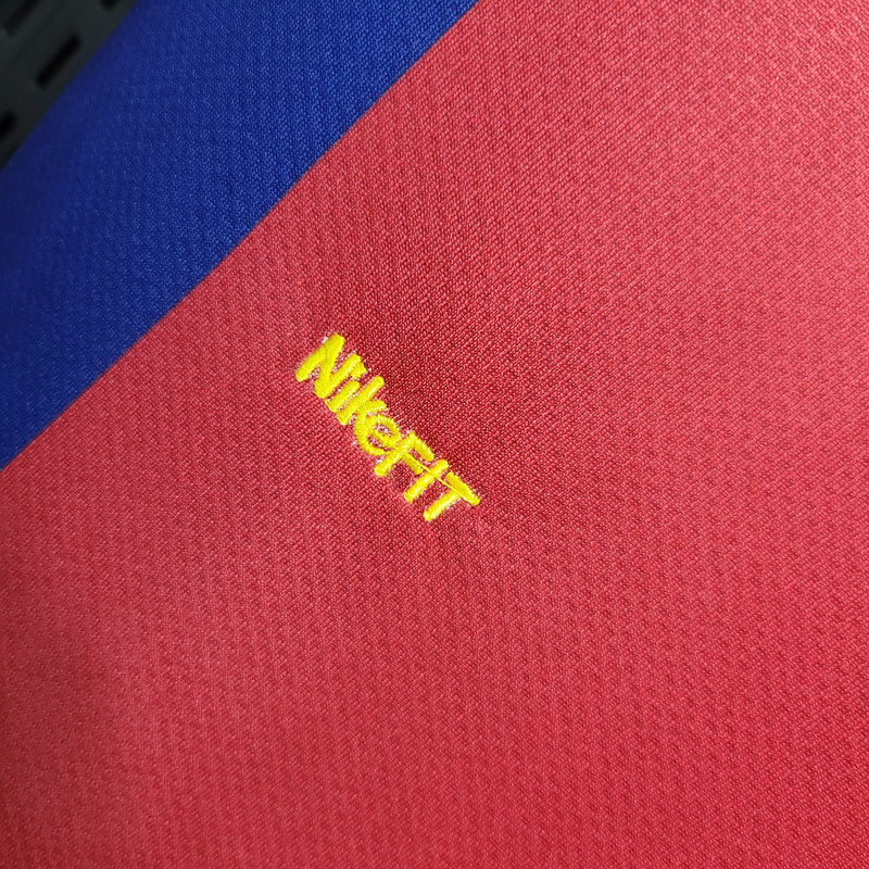 camisa-masculina-barcelona-barca-home-titular-1-2007-08-nike-retro-azul-vermelho-vermelha-amarela-amarelo-camp-nou-unicef-fcb-messi-ronaldinho-xavi-iniesta
