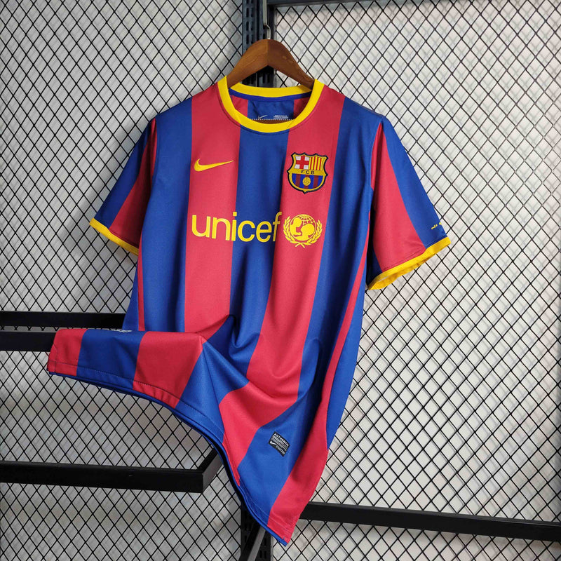 camisa-masculina-barcelona-barca-home-titular-1-2010-11-nike-retro-azul-vermelho-vermelha-amarela-amarelo-unicef-fcb-messi-ronaldinho-xavi-iniesta-pique-puyol
