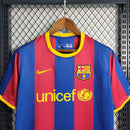 camisa-masculina-barcelona-barca-home-titular-1-2010-11-nike-retro-azul-vermelho-vermelha-amarela-amarelo-unicef-fcb-messi-ronaldinho-xavi-iniesta-pique-puyol
