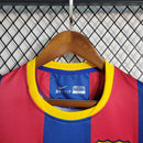 camisa-masculina-barcelona-barca-home-titular-1-2010-11-nike-retro-azul-vermelho-vermelha-amarela-amarelo-unicef-fcb-messi-ronaldinho-xavi-iniesta-pique-puyol
