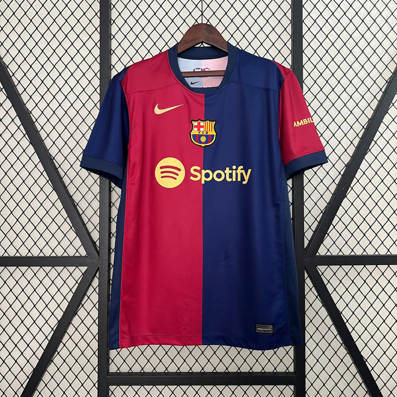 camisa-masculina-barcelona-barca-home-titular-1-2024-25-nike-torcedor-azul-vermelho-vermelha-spotify-fcb-messi-suarez-neymar