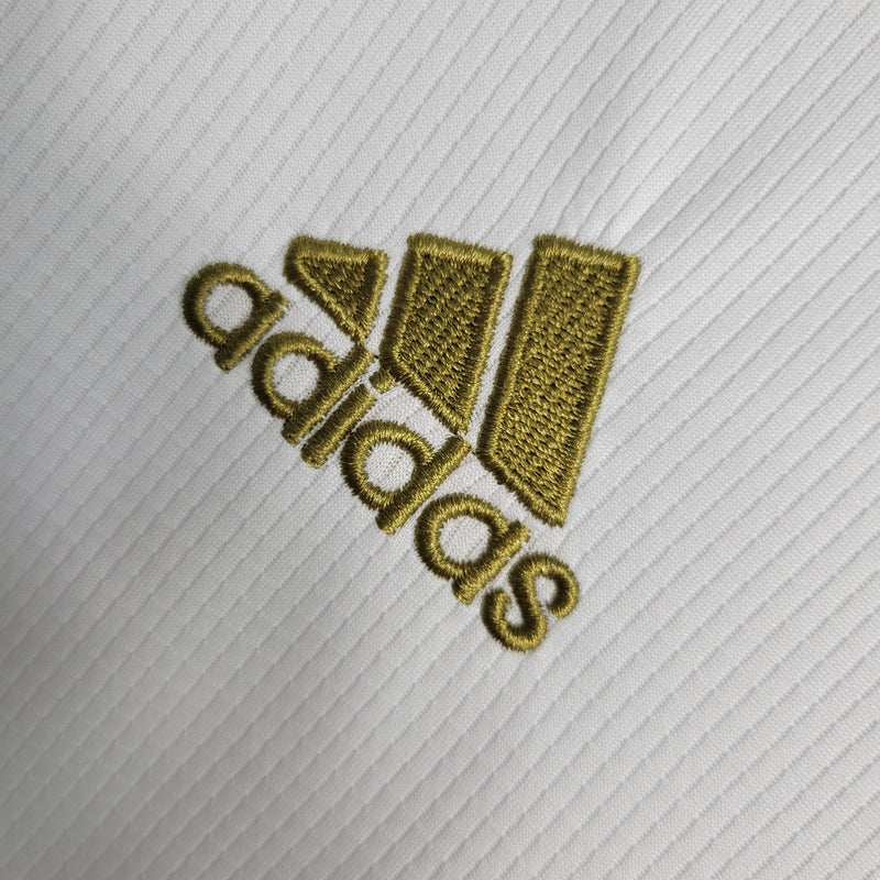 camisa-masculina-manga-longa-real-madrid-madri-home-titular-1-2019-20-adidas-retro-dourado-dourada-dorada-dorado-branca-branco-ronaldo-kroos-vini-jr-hazard-cr7-fly-emirates