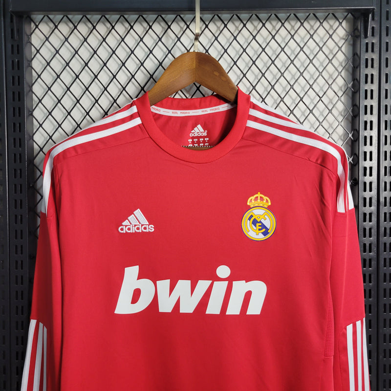 camisa-masculina-manga-longa-terceira-third-3-real-madrid-madri-2011-12-adidas-retro-branco-branca-vermelha-vermelho-ronaldo-cr7-bwin