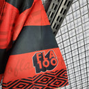 camisa-masculina-masculino-flamengo-mengo-fla-home-titular-1-1995-umbro-retro-preto-preta-vermelha-vermelho-br-lubrax-petrobras
