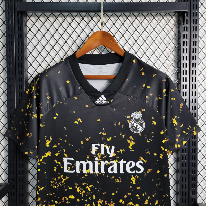camisa-masculina-real-madrid-madri-2021-22-torcedor-preto-preta-dorado-dorada-dourada-dourado-ronaldo-cr7-kroos-vini-jr-fly-emirates