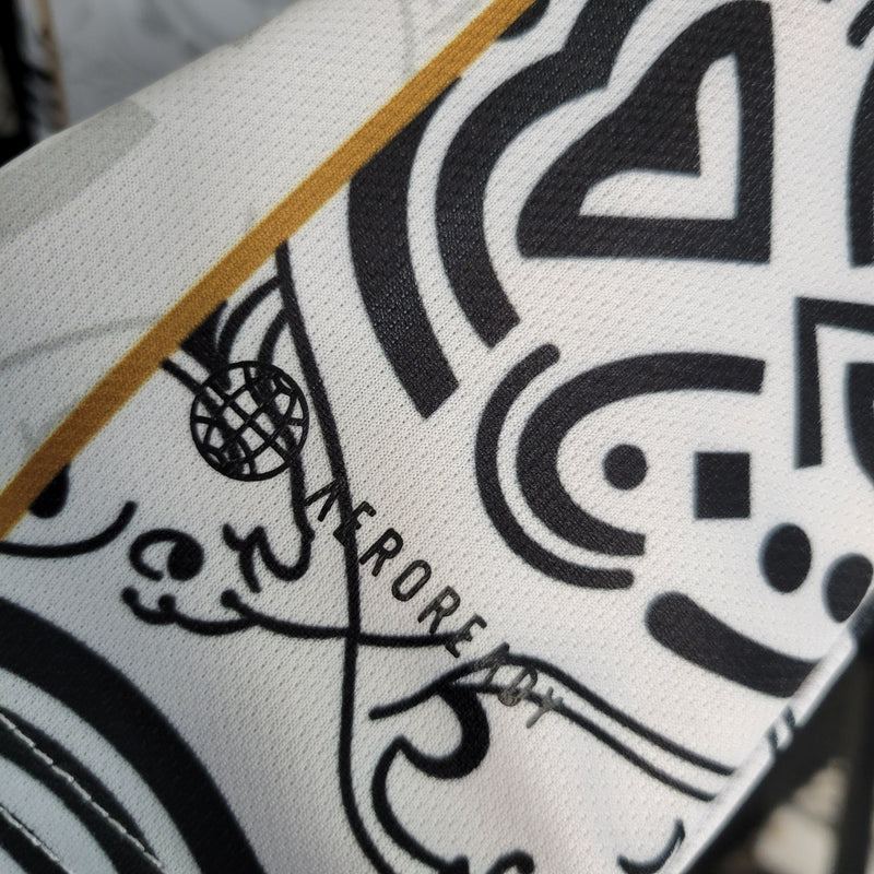 camisa-masculina-real-madrid-madri-2023-24-torcedor-preto-preta-branco-branca-ronaldo-cr7-kroos-vini-jr-fly-emirates