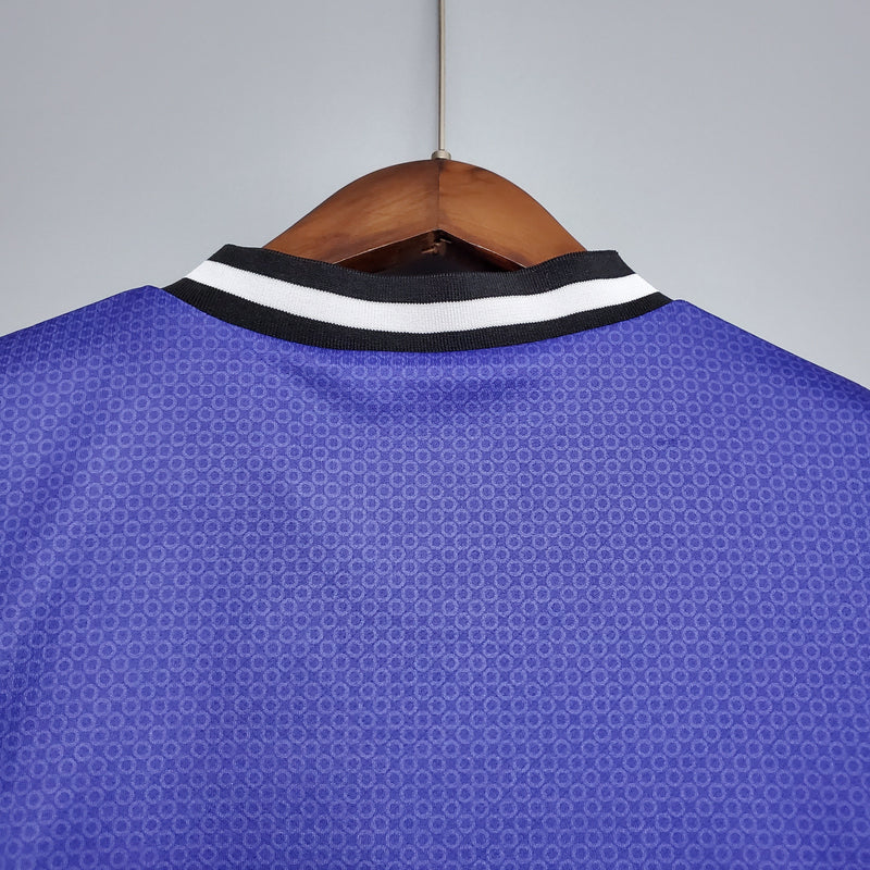camisa-masculina-real-madrid-madri-away-reserva-2-1997-98-kelme-retro-roxa-roxo-preto-preta-branco-branca-ronaldo-cr7-teka