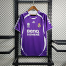 camisa-masculina-real-madrid-madri-away-reserva-2-2006-07-adidas-retro-branca-branco-roxa-roxo-cinza-ronaldo-cr7-benq-siemens