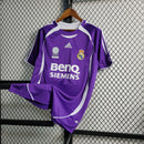 camisa-masculina-real-madrid-madri-away-reserva-2-2006-07-adidas-retro-branca-branco-roxa-roxo-cinza-ronaldo-cr7-benq-siemens