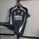 camisa-masculina-real-madrid-madri-away-reserva-2-2006-07-retro-branca-branco-preto-preta-ronaldo-cr7-benq-siemens