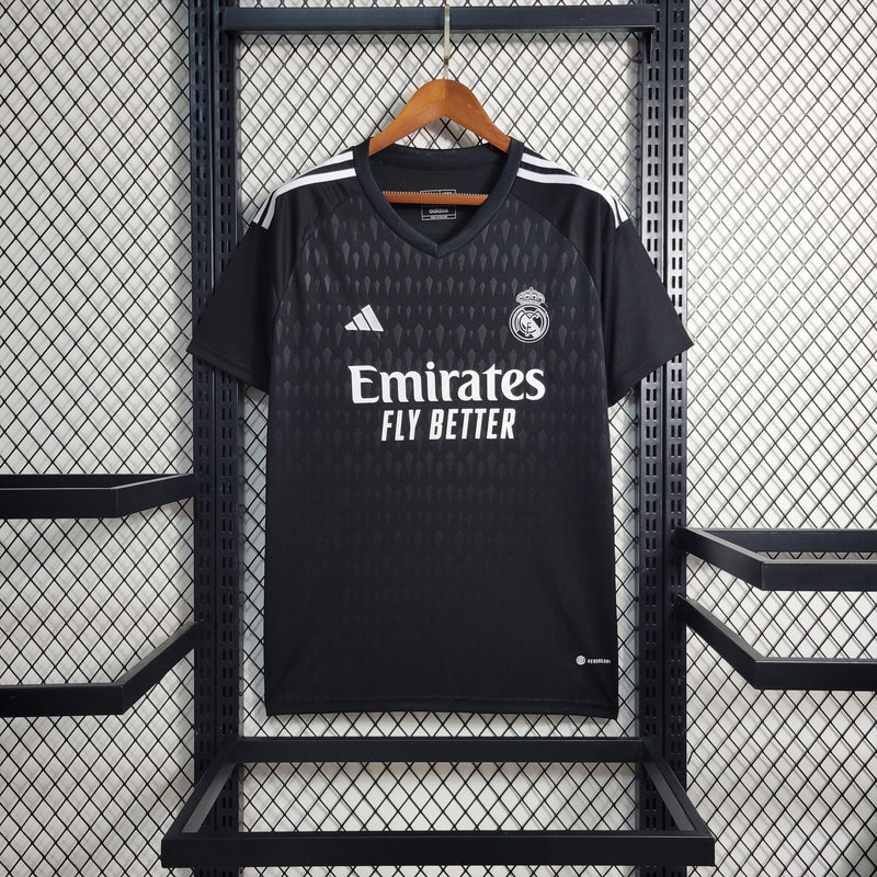 camisa-masculina-real-madrid-madri-goleiro-2023-24-adidas-torcedor-branco-branca-preta-preto-ronaldo-courtois-cr7-emirates-fly-better
