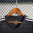 camisa-masculina-real-madrid-madri-goleiro-2023-24-adidas-torcedor-branco-branca-preta-preto-ronaldo-courtois-cr7-emirates-fly-better
