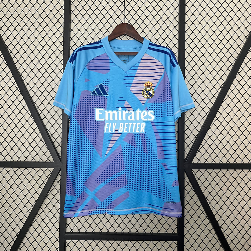 camisa-masculina-real-madrid-madri-goleiro-2024-25-adidas-torcedor-azul-ronaldo-courtois-cr7-emirates-fly-better

