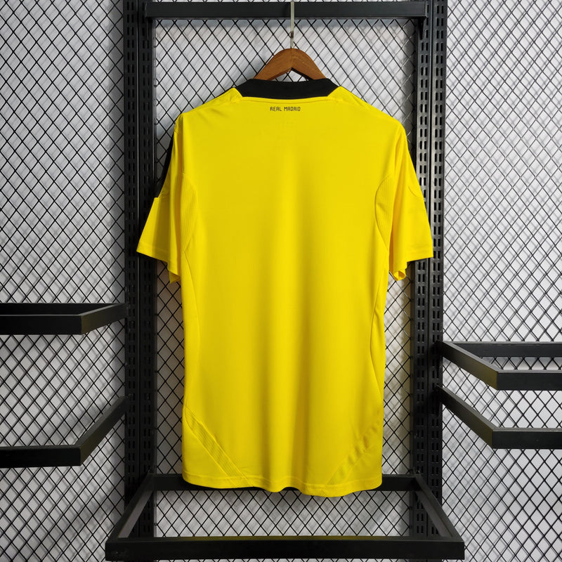 camisa-masculina-real-madrid-madri-goleiro-guarda-redes-2011-12-adidas-bwin-retro-vintage-masculina-masculino-preto-preta-amarelo-amarela-casillas