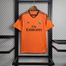 camisa-masculina-real-madrid-madri-third-3-terceira-2013-14-adidas-retro-laranja-preto-preta-ronaldo-cr7-fly-emirates