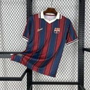 camisa-pronta-entrega-barcelona-blaugrana-edicao-especial-2025-26-nike-torcedor-masculina-masculino-vermelho-vermelha-azul-messi-de-jong-alba-fati-dest-balde-gavi