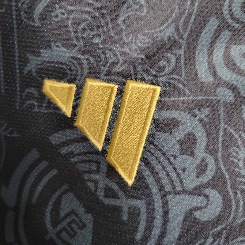 camisa-real-madrid-edicao-especial-2023-24-adidas-emirates-fly-better-torcedor-masculina-masculino-preto-preta-dourado-dourada-dorado-dorada-vini-jr-mbappe-rodrygo-modric-bellingham-endrick-valverde-camavinga-carvajal-lucas-vasquez