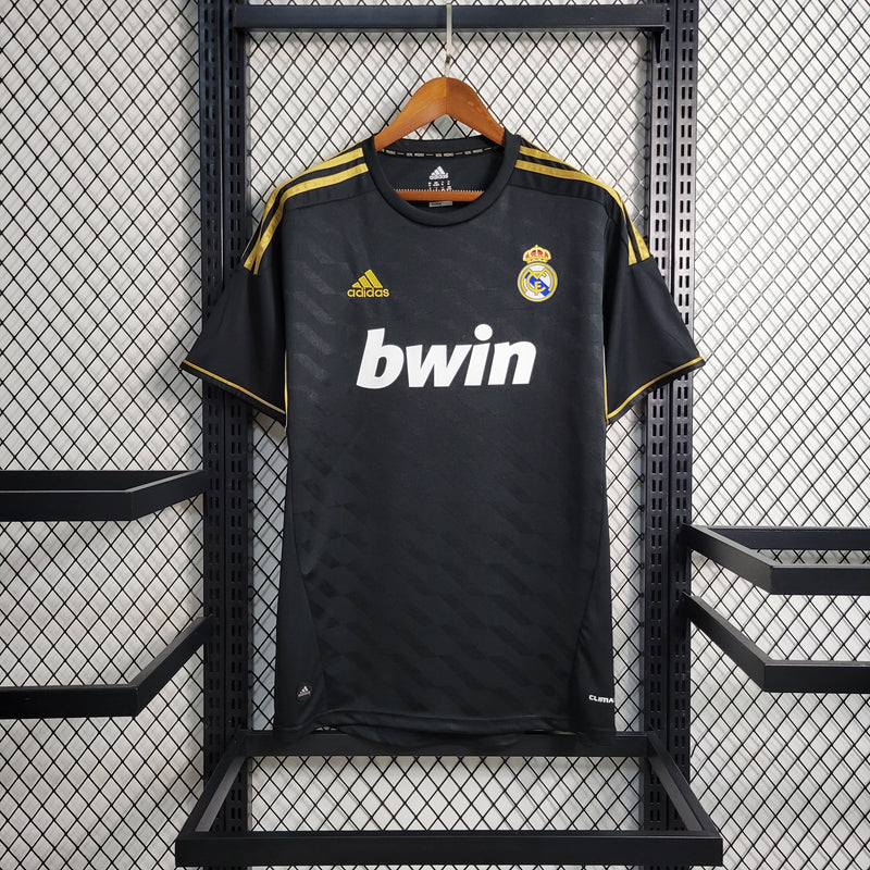 camisa-real-madrid-madri-away-reserva-2-2011-12-adidas-bwin-retro-vintage-masculina-masculino-dourado-dourada-dorado-dorada-preto-preta-cr7-cristiano-ronaldo-higuain-kaka-di-maria-xabi-alonso-ozil-sergio-ramos-marcelo-khedira
