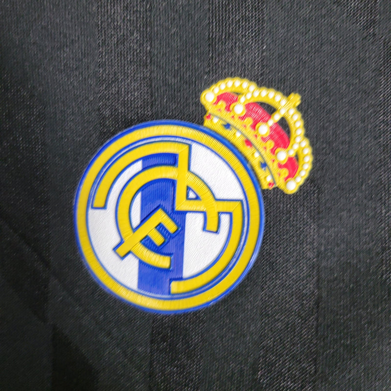 camisa-real-madrid-madri-away-reserva-2-2011-12-adidas-bwin-retro-vintage-masculina-masculino-dourado-dourada-dorado-dorada-preto-preta-cr7-cristiano-ronaldo-higuain-kaka-di-maria-xabi-alonso-ozil-sergio-ramos-marcelo-khedira
